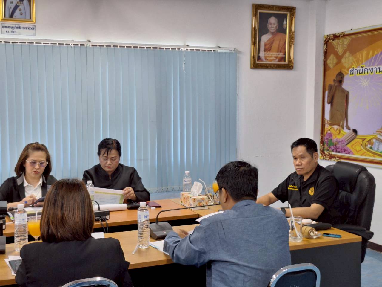 title - ผู้ตรวจราชการ ส.ป.ก. ร่วมประชุมคณะกรรมการจัดงานวันคล้ายวันสถาปนา ส.ป.ก. ครบรอบ 51 ปี ครั้งที่ 2/2569 และคณะทำงานจัดกิจกรรม 51 ปี ส.ป.ก. และประชุมตรวจราชการและติดตามความก้าวหน้าผลการดำเนินงานตามแผนการตรวจราชการของผู้ตรวจราชการสำนักงานการปฏิรูปที่ดินเพื่อเกษตรกรรม ประจำปีงบประมาณ พ.ศ. 2569 รอบที่ 1 เขตตรวจราชการที่ 12 จังหวัดร้อยเอ็ด 